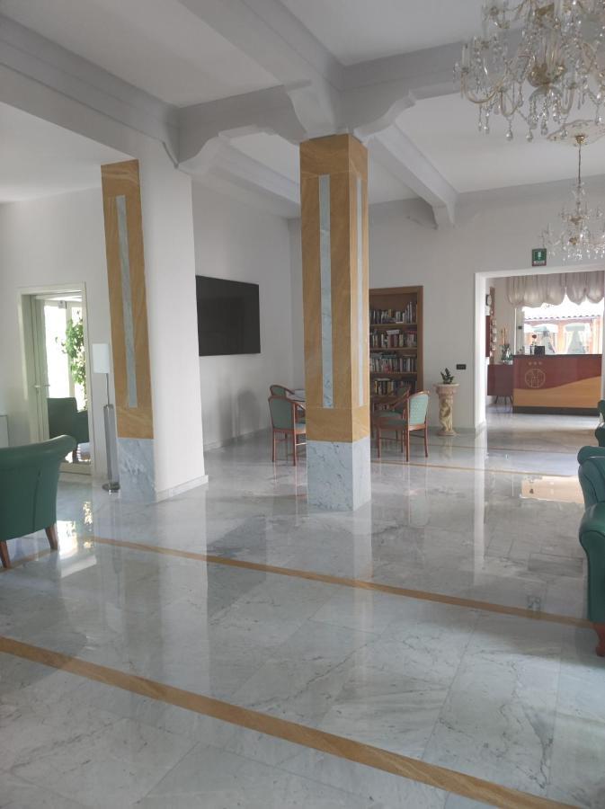 Hotel Mazzocca Caramanico Terme Exterior photo